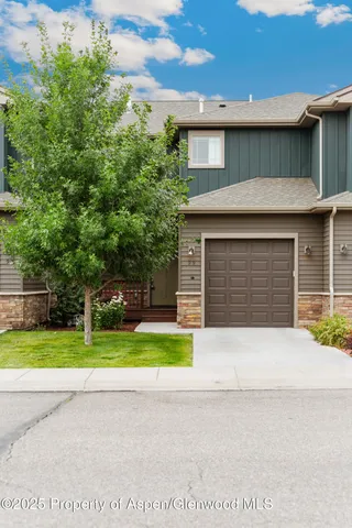 $675,000 | 99 Redstone Drive, New Castle, CO 81647
