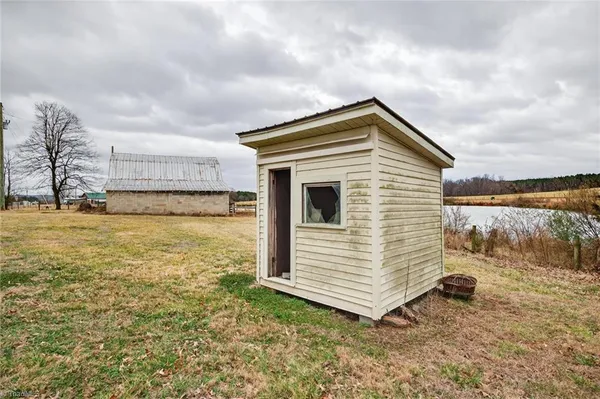 $160,000 | 6227 Gravel Hill Road, Denton, NC 27239