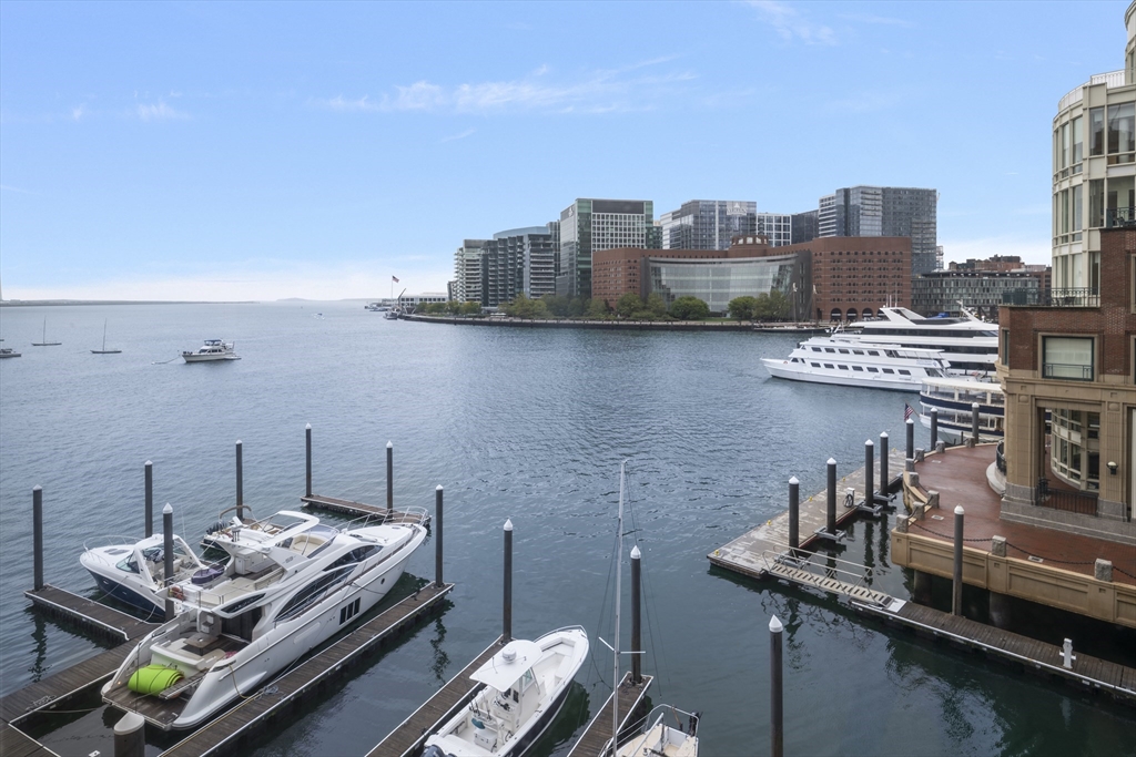 20 Rowes Wharf, Unit 308 Boston, MA 02110 - Photo 4 of 19