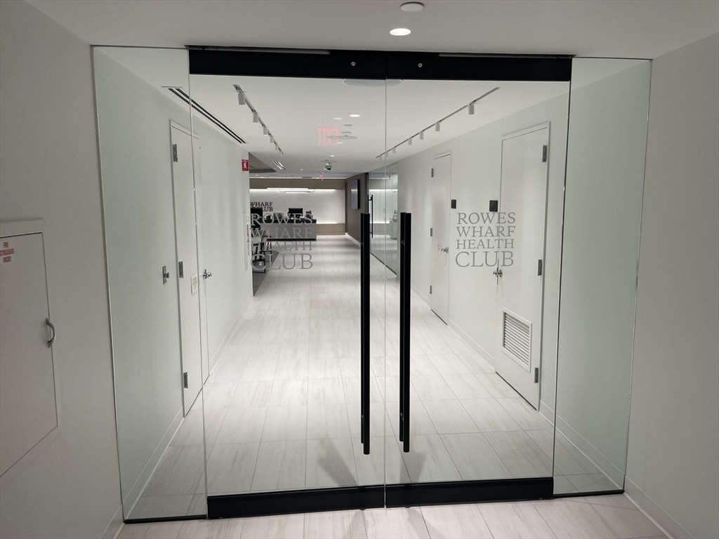 20 Rowes Wharf, Unit 308 Boston, MA 02110 - Photo 10 of 19