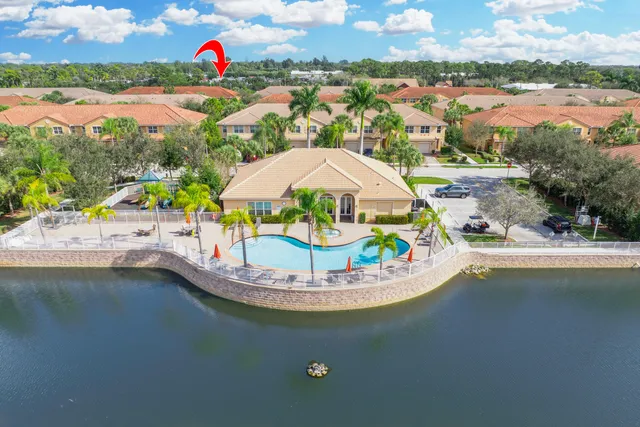 $425,000 | 5809 Monterra Club Drive, Lake Worth, FL 33463
