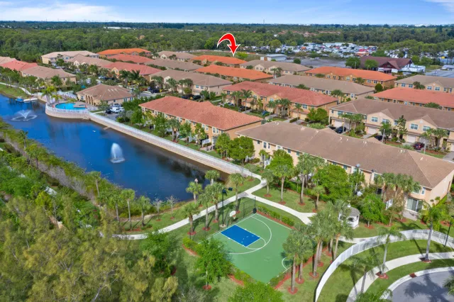 $425,000 | 5809 Monterra Club Drive, Lake Worth, FL 33463
