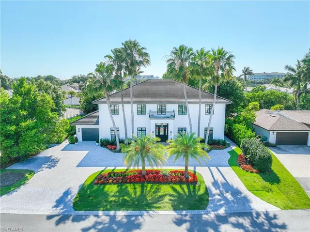 a view of a garden with a fountain