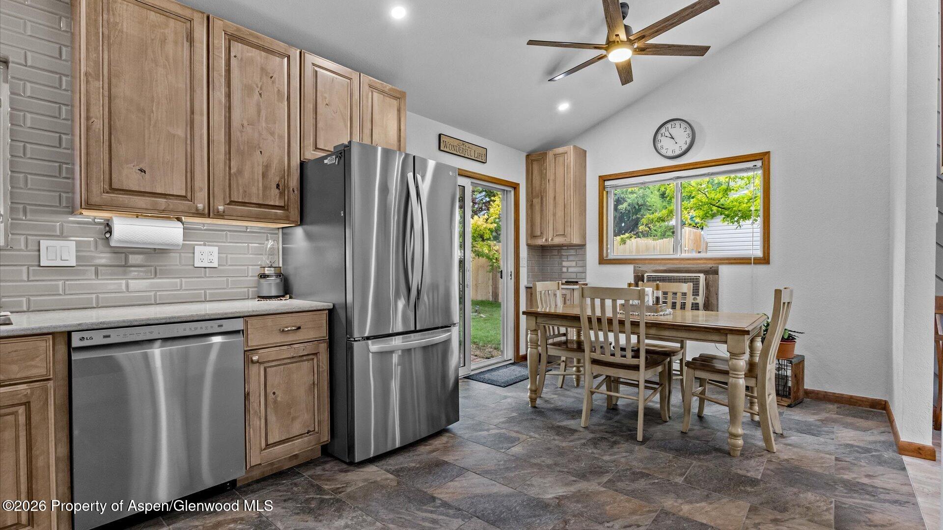 774 Buckeye Court Rifle, CO 81650 - Photo 12 of 30 12-774 Buckeye Court-12