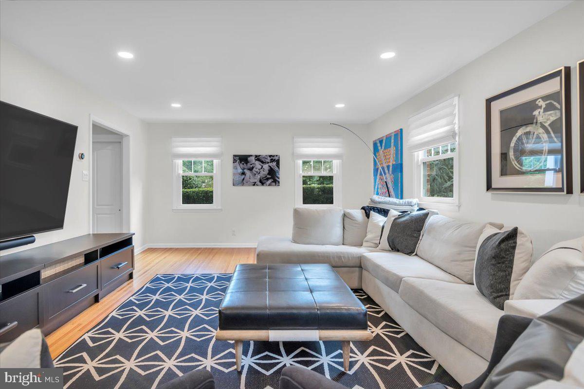 217 Demarest Road Moorestown, NJ 08057 - Photo 10 of 40