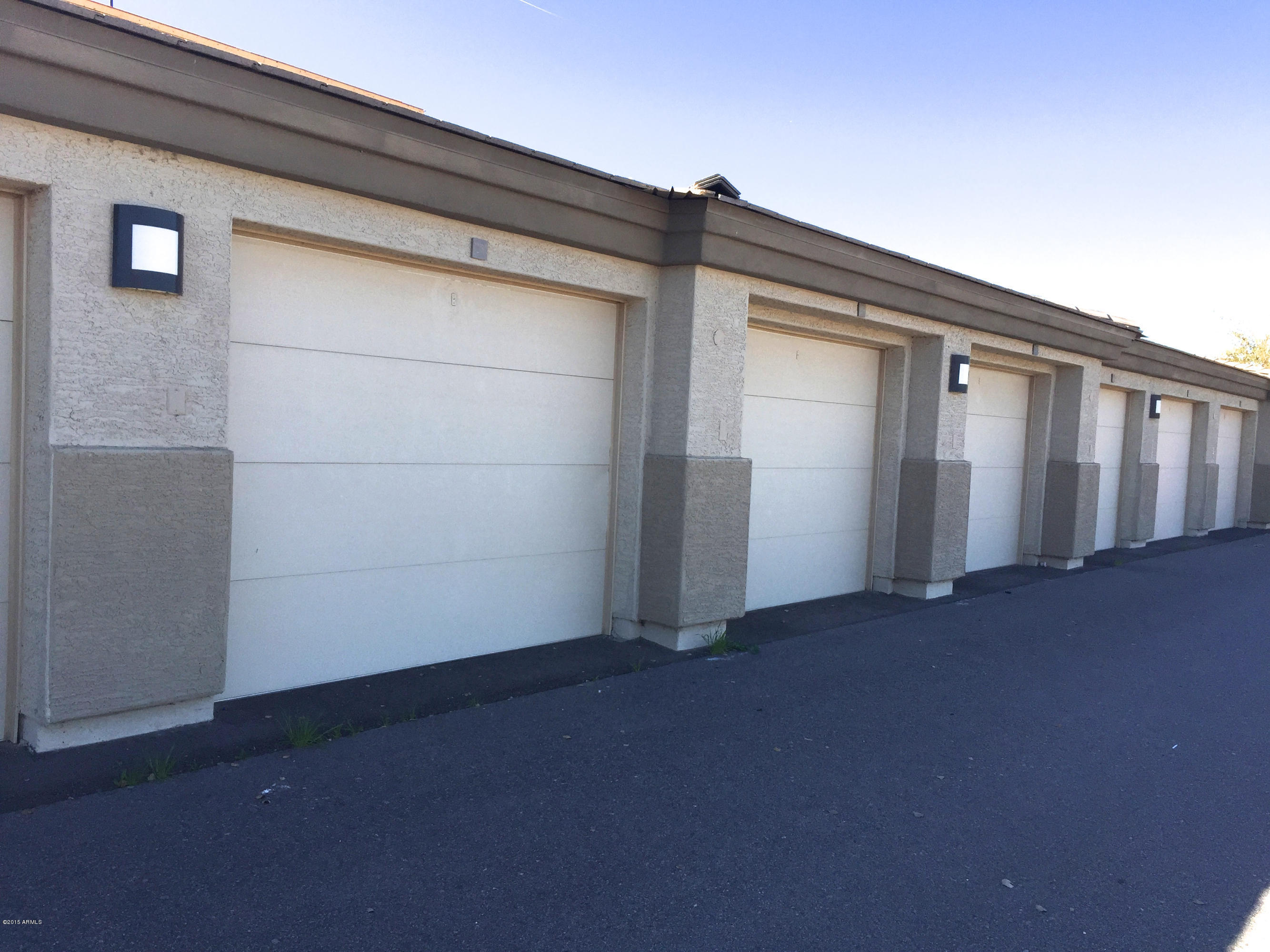 3330 South Gilbert Road, Unit 2038 Chandler, AZ 85286 - Photo 13 of 20 Electric Garage
