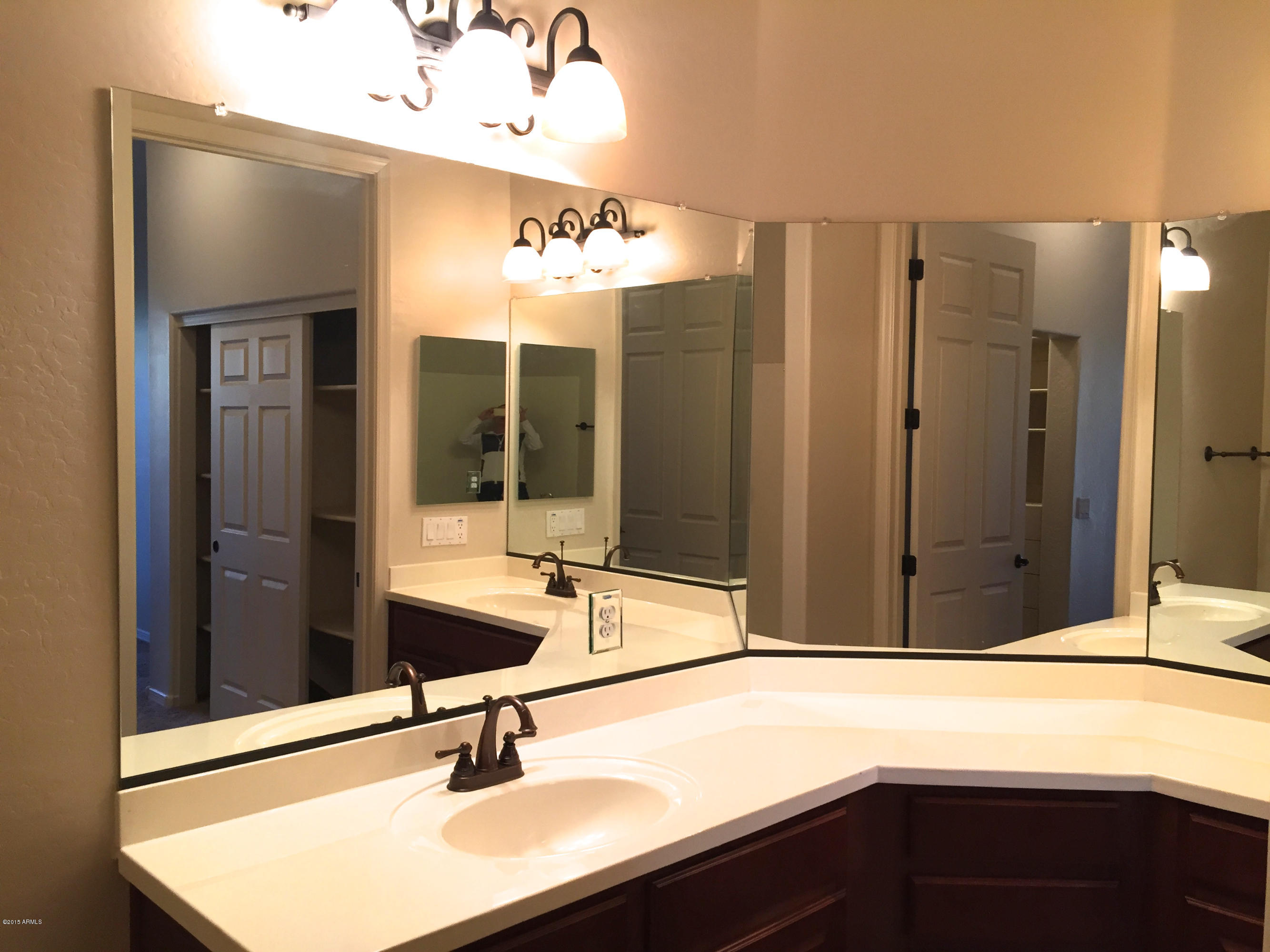 3330 South Gilbert Road, Unit 2038 Chandler, AZ 85286 - Photo 9 of 20 Master Bath 2b