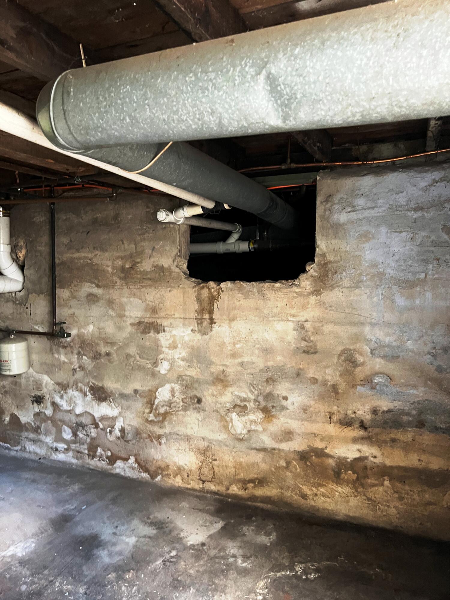 13 Andrews Road Vineyard Haven, MA 02568 - Photo 14 of 20 a close view of water heater