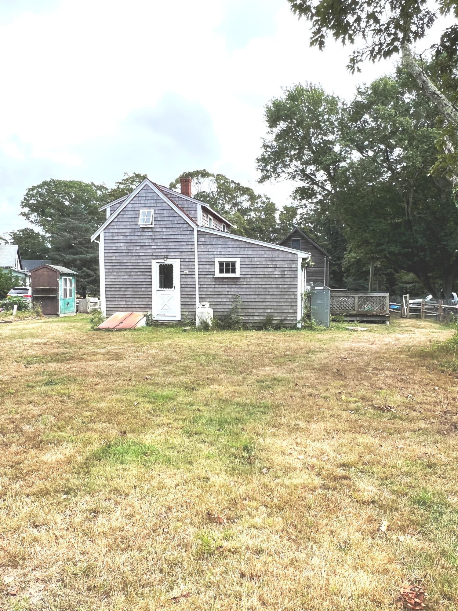 13 Andrews Road Vineyard Haven, MA 02568 - Photo 19 of 20 a view of a house with a swimming pool