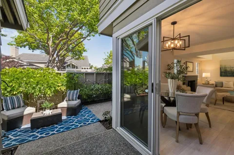 $1,678,000 | 869 Newport Circle, Redwood City, CA 94065