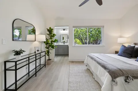 $1,678,000 | 869 Newport Circle, Redwood City, CA 94065