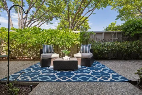$1,678,000 | 869 Newport Circle, Redwood City, CA 94065