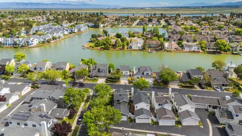 $1,678,000 | 869 Newport Circle, Redwood City, CA 94065