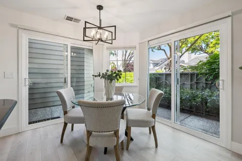 $1,678,000 | 869 Newport Circle, Redwood City, CA 94065
