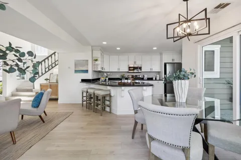 $1,678,000 | 869 Newport Circle, Redwood City, CA 94065