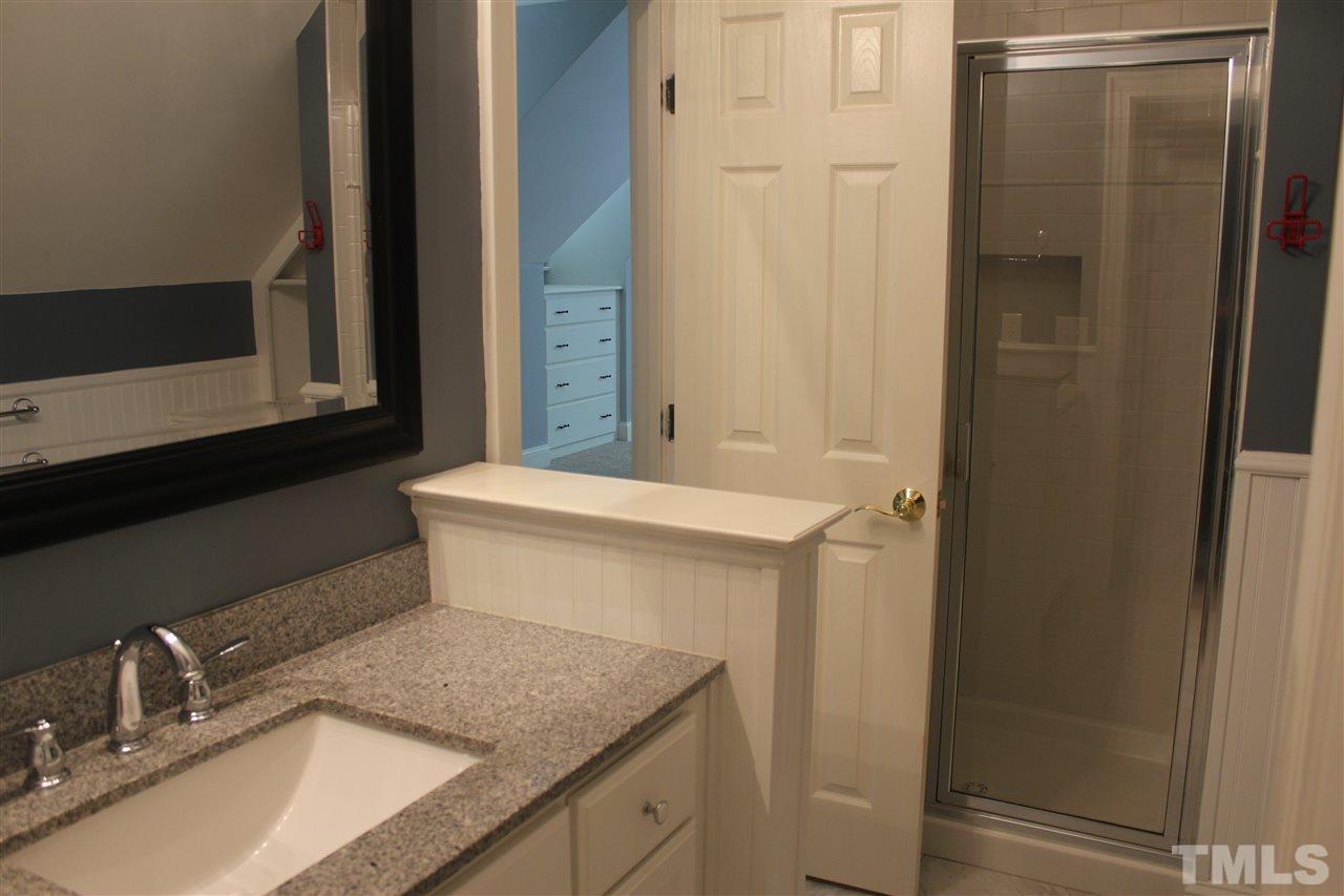 11020 Brass Kettle Road Raleigh, NC 27614 - Photo 21 of 25 Bathroom with Bonus Room and Hall Access.