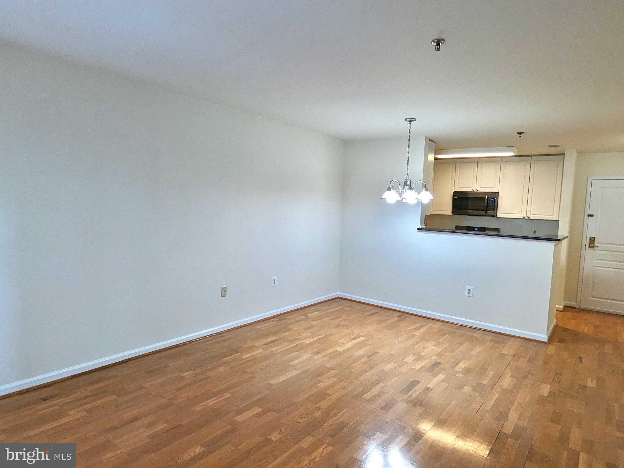 5563 Seminary Road, Unit 411 Falls Church, VA 22041 - Photo 18 of 67 Gallery Image 18