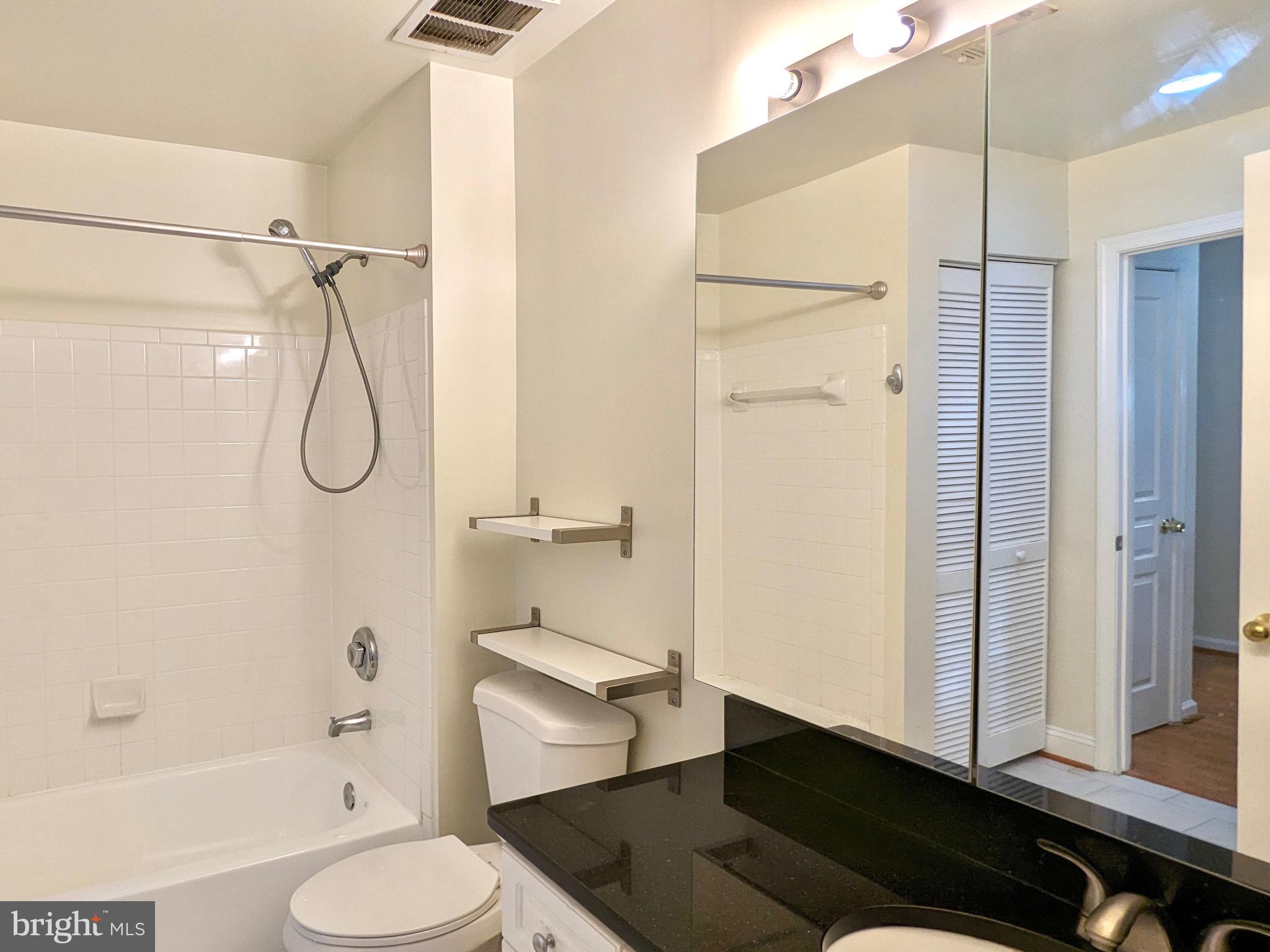 5563 Seminary Road, Unit 411 Falls Church, VA 22041 - Photo 27 of 67 Gallery Image 27
