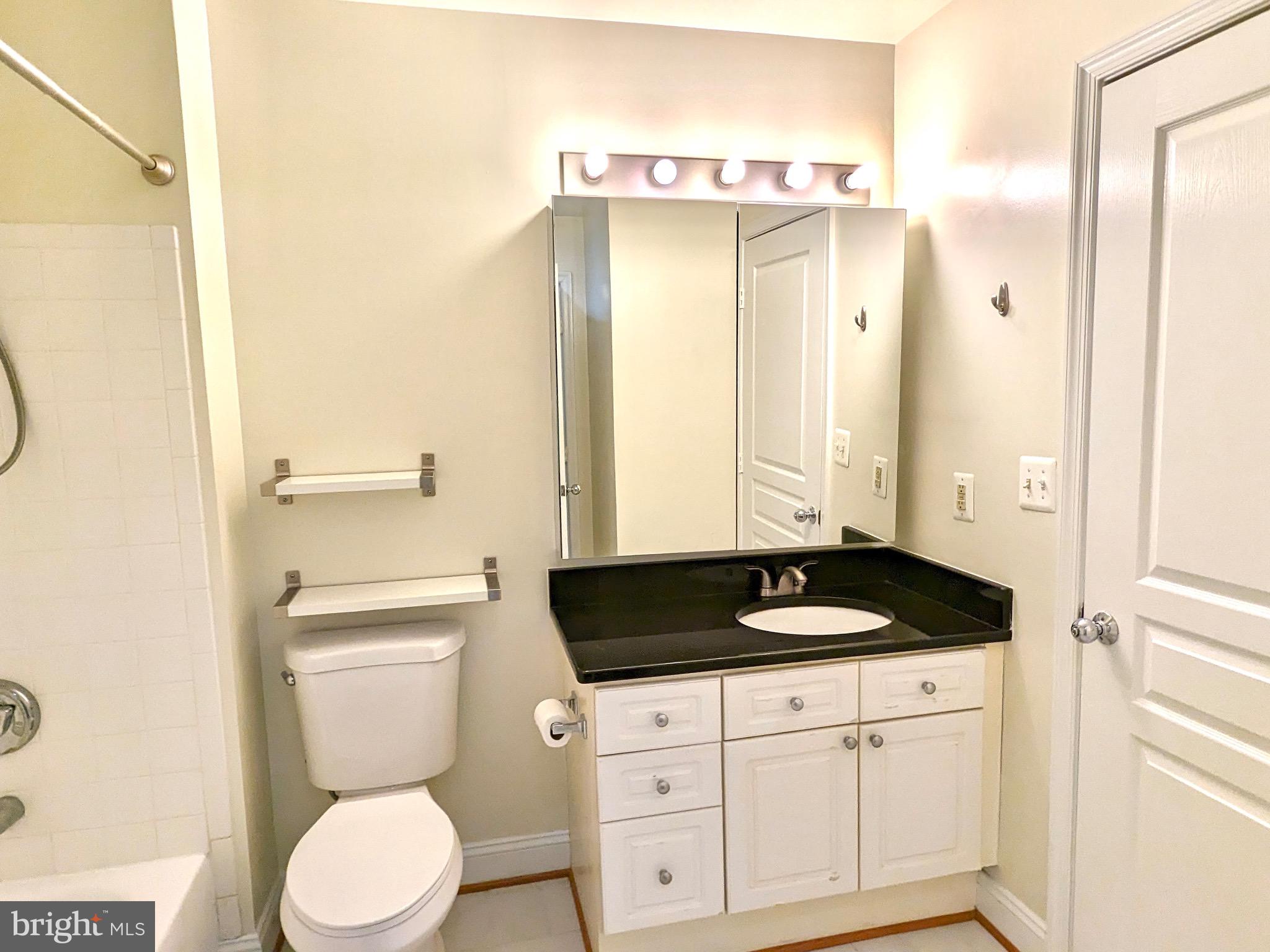 5563 Seminary Road, Unit 411 Falls Church, VA 22041 - Photo 30 of 67 Gallery Image 30