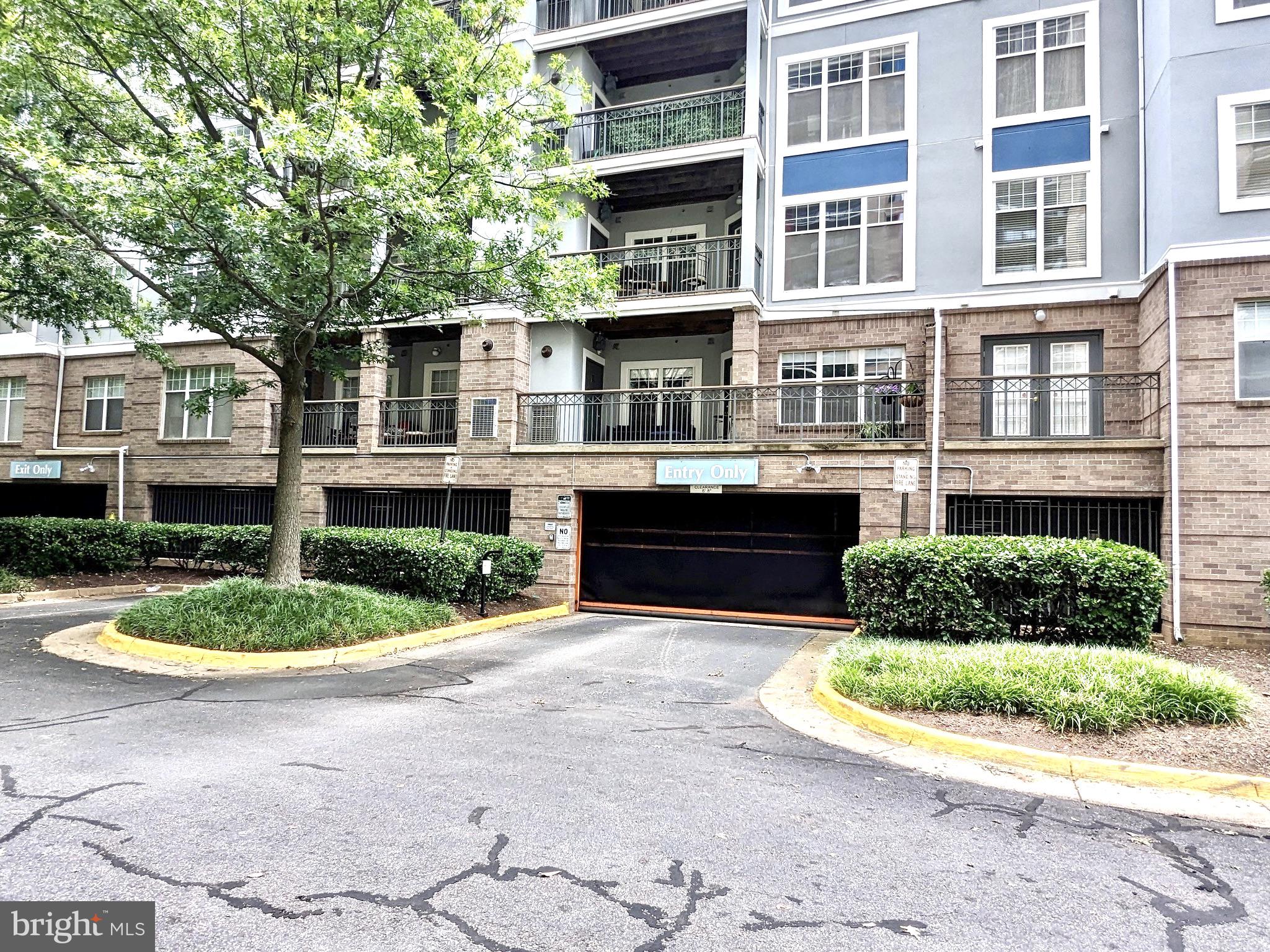 5563 Seminary Road, Unit 411 Falls Church, VA 22041 - Photo 67 of 67 Gallery Image 67