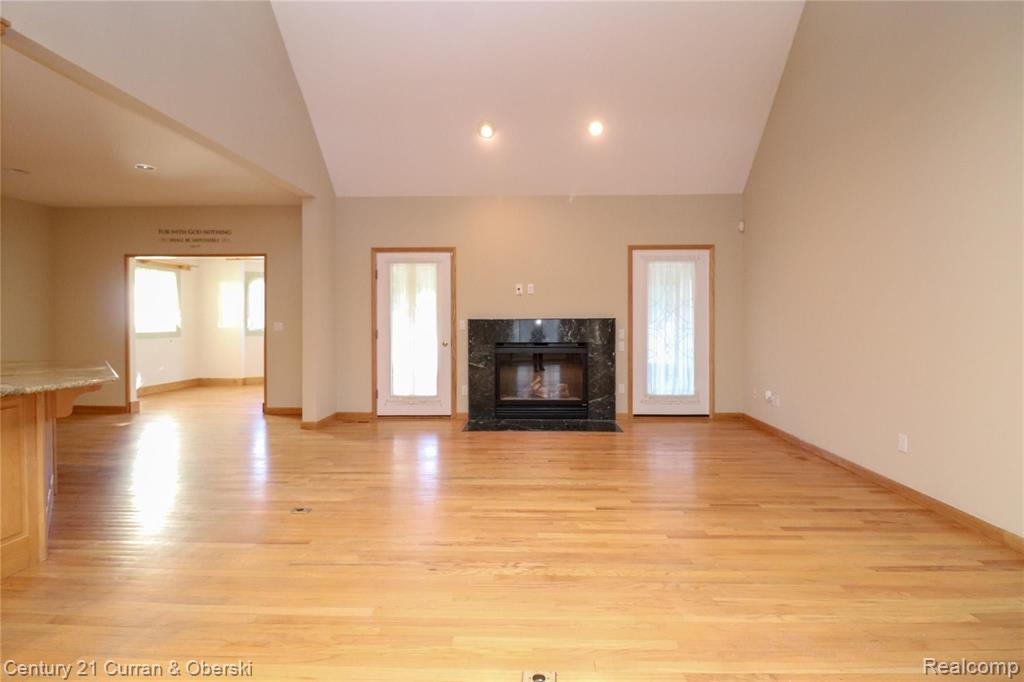14711 Haggerty Road Belleville, MI 48111 - Photo 3 of 58