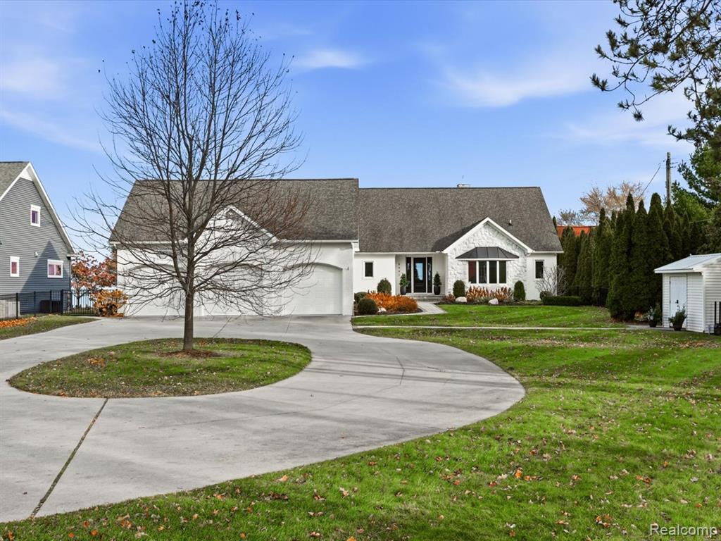 8442 Lakeshore Road Fort Gratiot, MI 48059 - Photo 2 of 56 Gallery Image 2