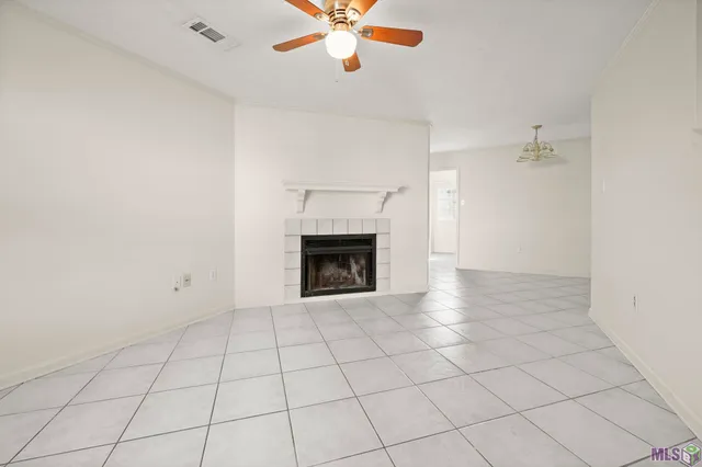 $119,900 | 10066 Jefferson Highway, Unit A, Baton Rouge, LA 70809