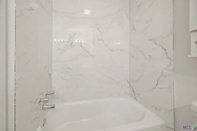 $119,900 | 10066 Jefferson Highway, Unit A, Baton Rouge, LA 70809