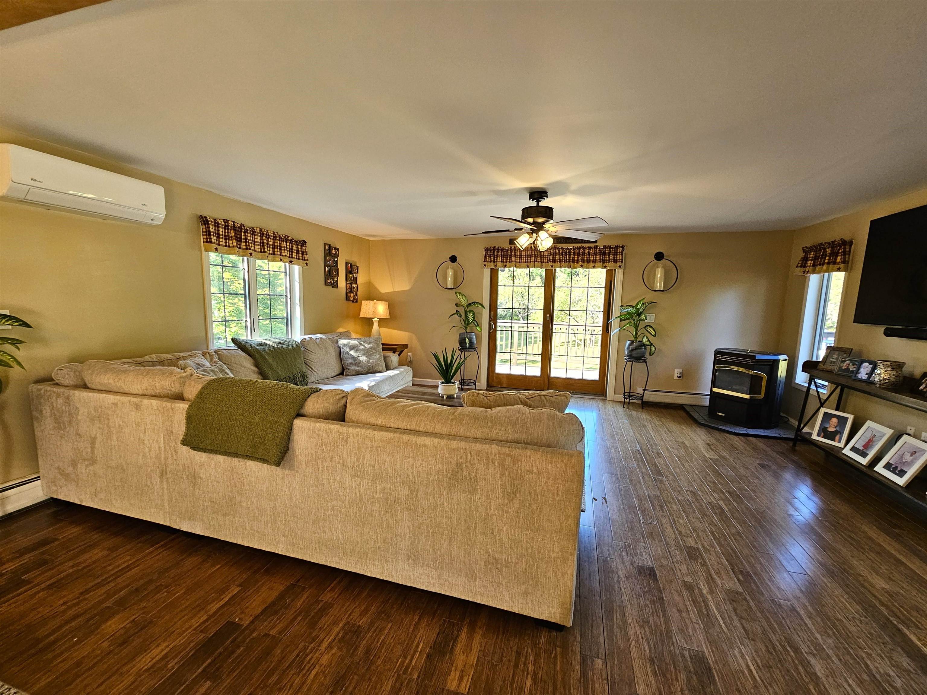 113 Appletree Lane Newport, VT 05855 - Photo 14 of 41