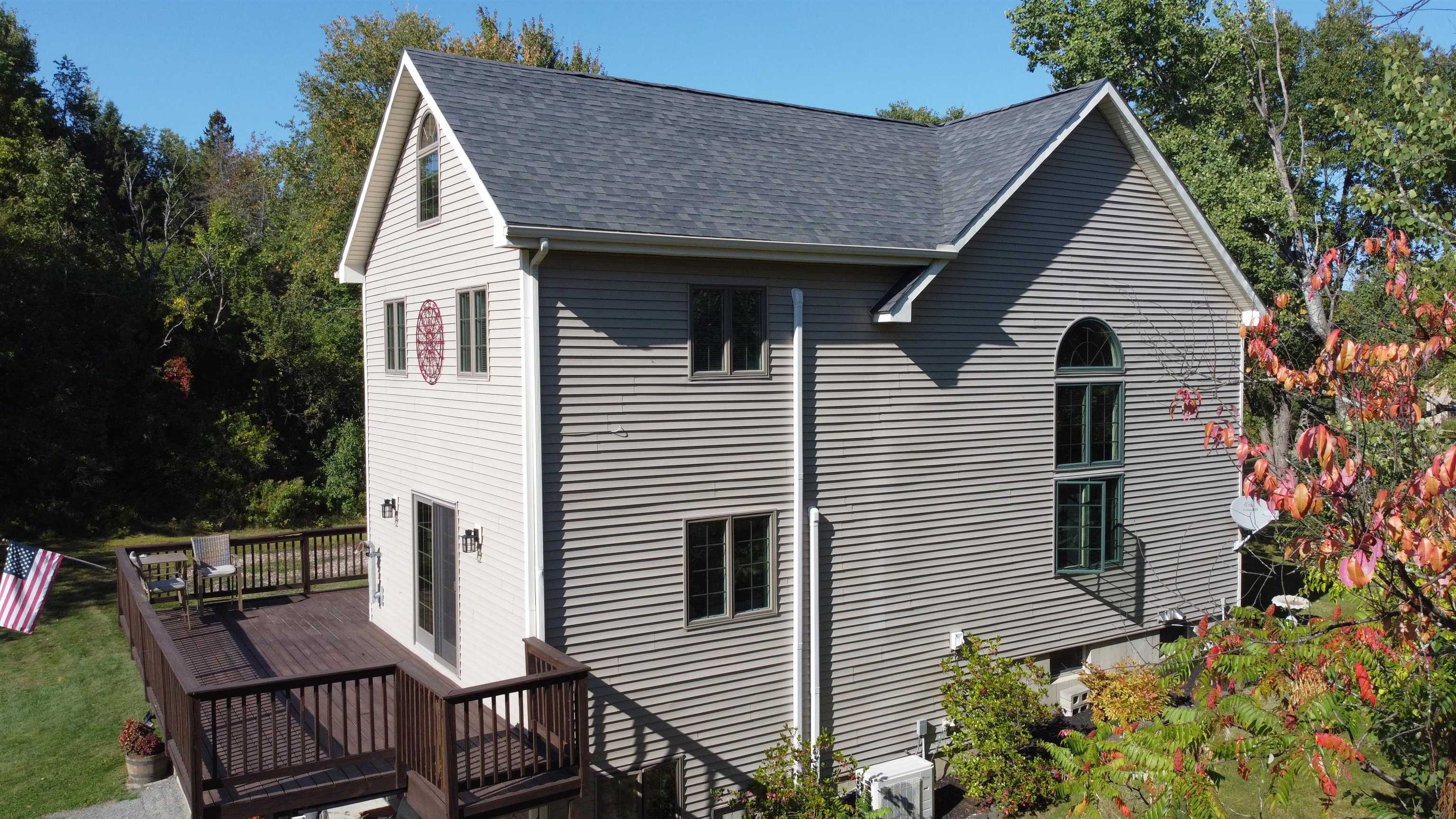 113 Appletree Lane Newport, VT 05855 - Photo 2 of 41