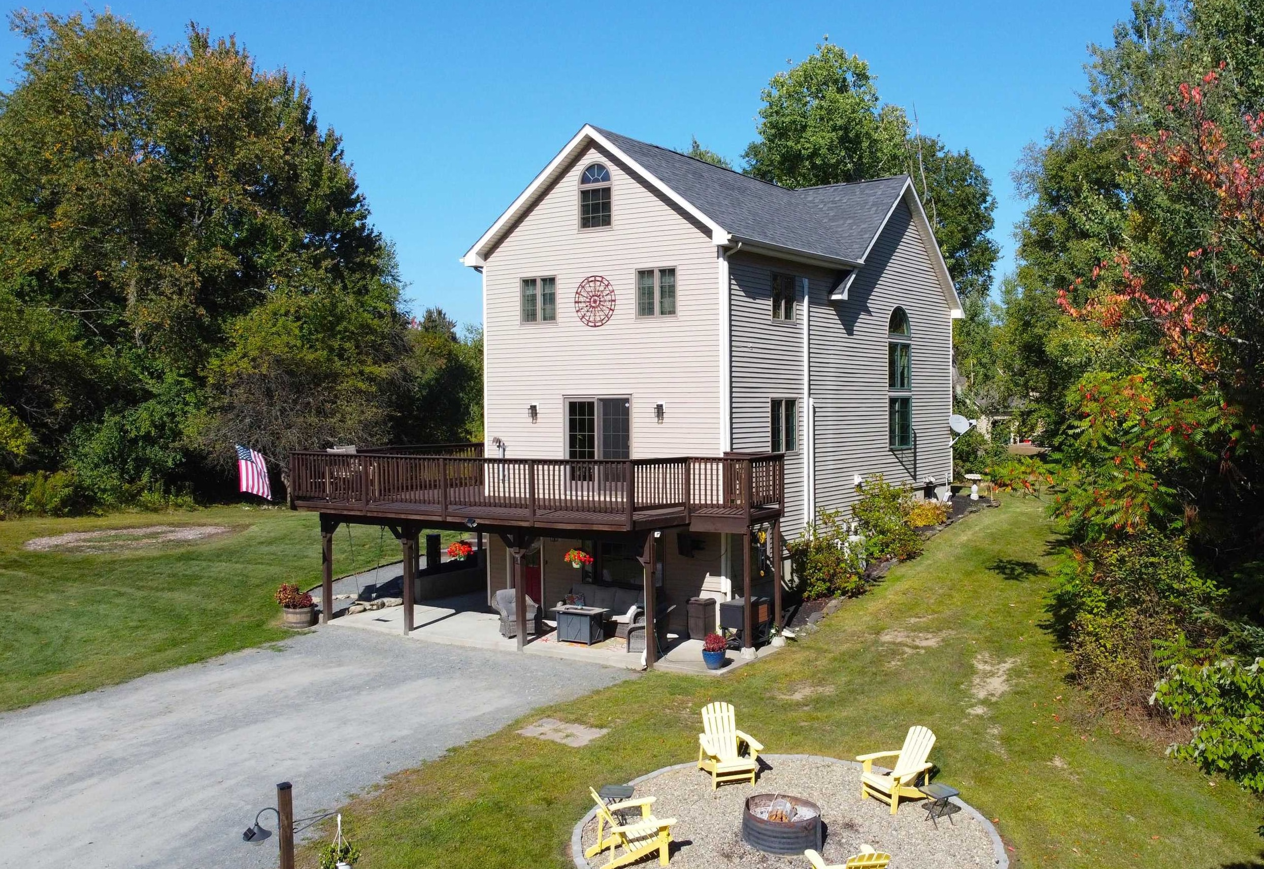 113 Appletree Lane Newport, VT 05855 - Photo 4 of 41