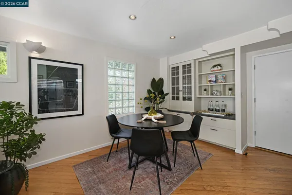 $1,649,000 | 4 Burnt Oak Circle, Lafayette, CA 94549