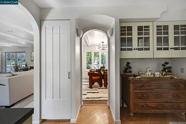 $1,649,000 | 4 Burnt Oak Circle, Lafayette, CA 94549