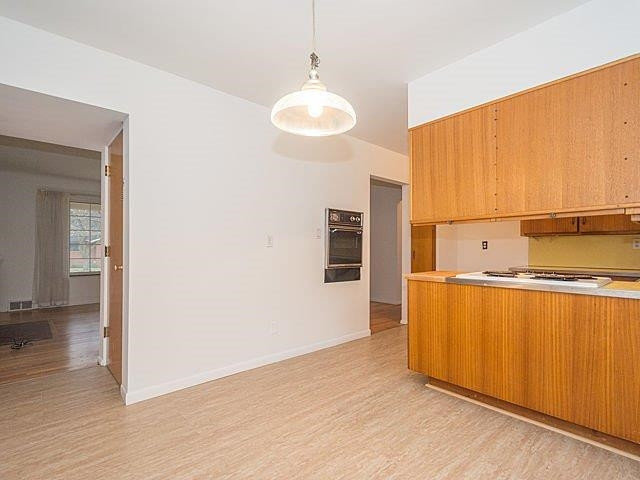 2341 Yorkshire Road Ann Arbor, MI 48104 - Photo 8 of 10 Photo 8