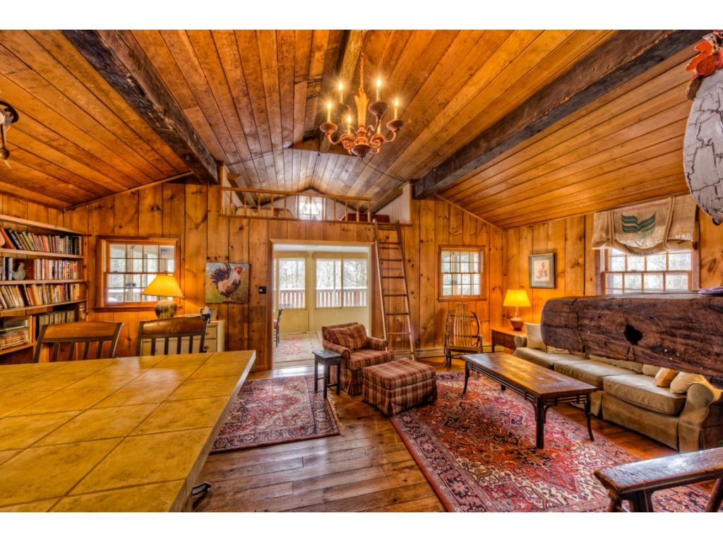 889 Lakeview Dock Road Bristol, TN 37620 - Photo 7 of 31 Photo 7