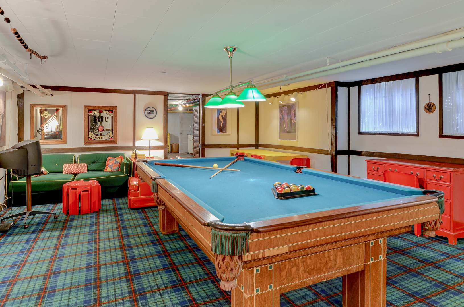 801 South County Line Road Hinsdale, IL 60521 - Photo 20 of 24 a room with pool table and windows