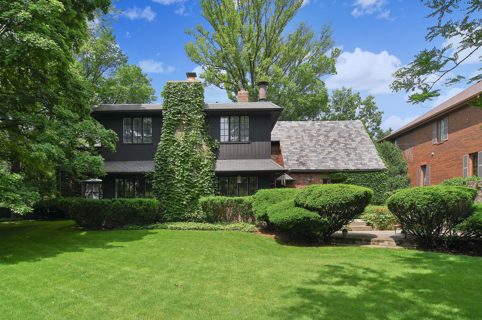 801 South County Line Road Hinsdale, IL 60521 - Photo 24 of 24 a view of a house with a yard