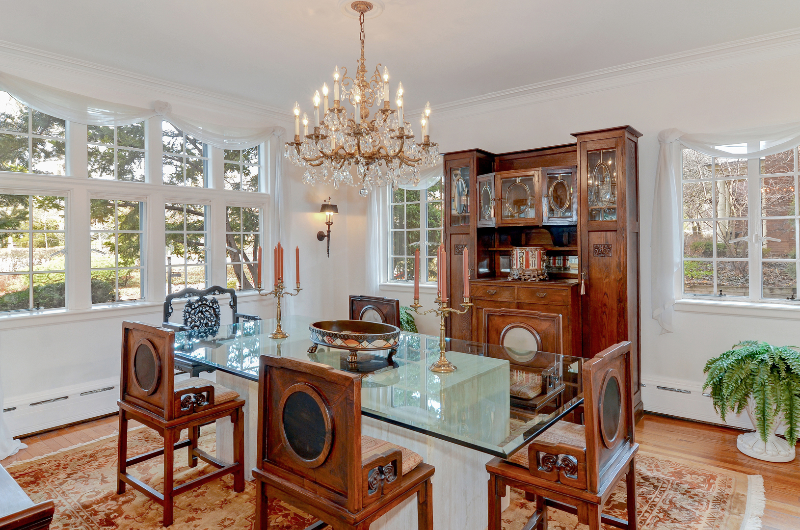 801 South County Line Road Hinsdale, IL 60521 - Photo 8 of 24 a workspace room with furniture a chandelier and window