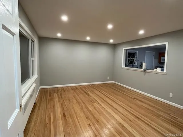 $3,200 | 915 11th Street, West Babylon, NY 11704