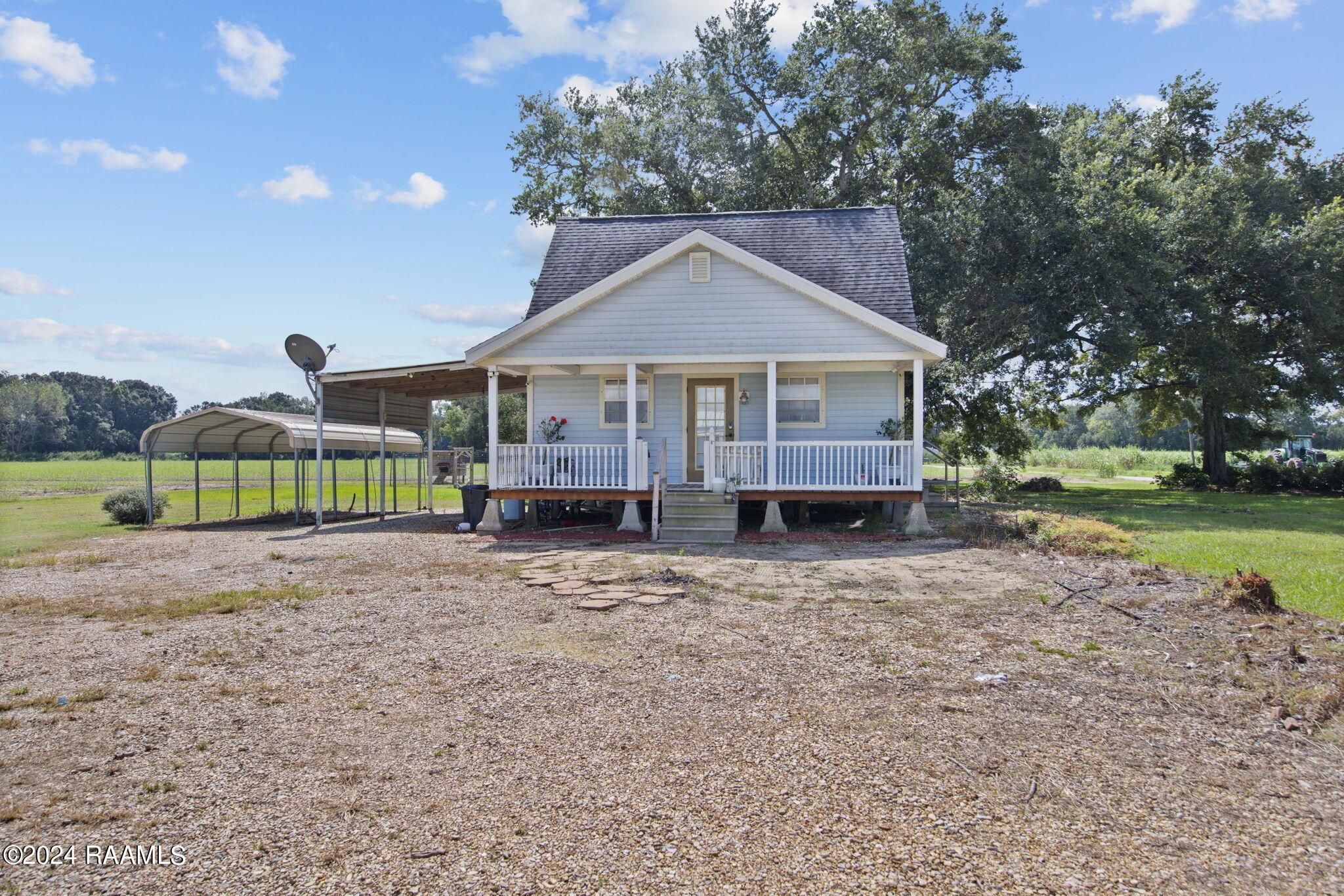 606 Rynella Road New Iberia, LA 70560 - Photo 1 of 25 24-web-or-mls-5U1A1482