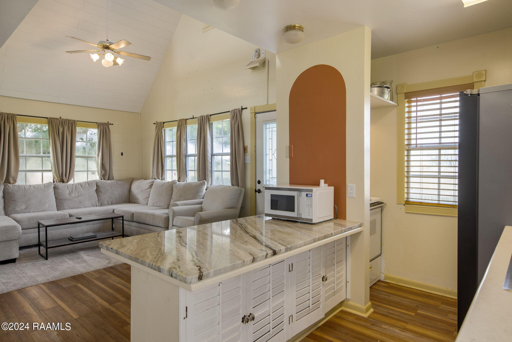 606 Rynella Road New Iberia, LA 70560 - Photo 9 of 25 8-web-or-mls-606 Rynella Rd-8