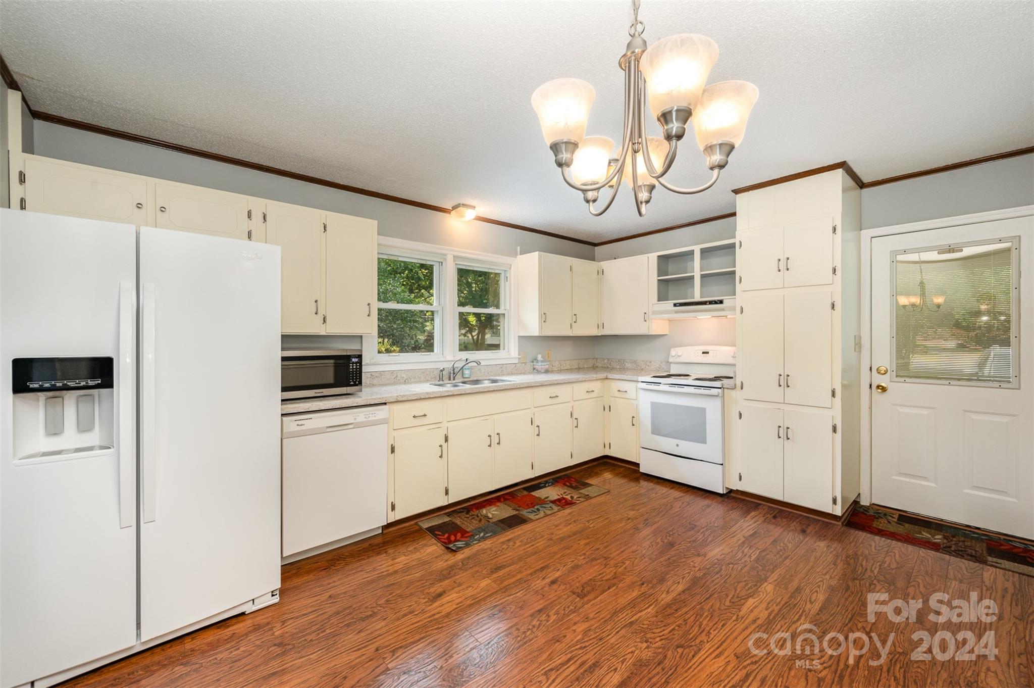 808 Museum Road Rock Hill, SC 29732 - Photo 5 of 33 Gallery Image 5