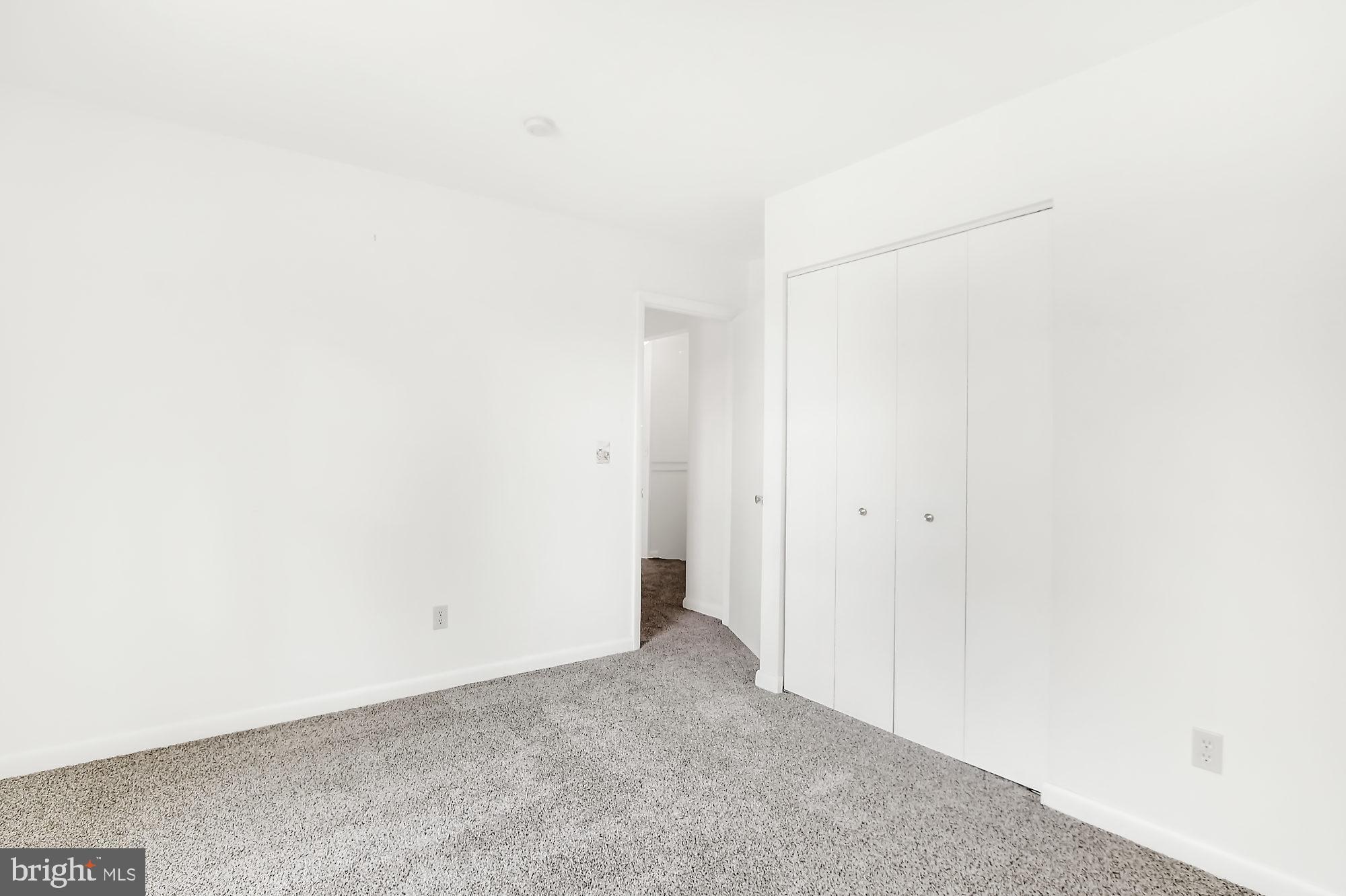 217 Edinburgh Road York, PA 17406 - Photo 16 of 32 Gallery Image 16
