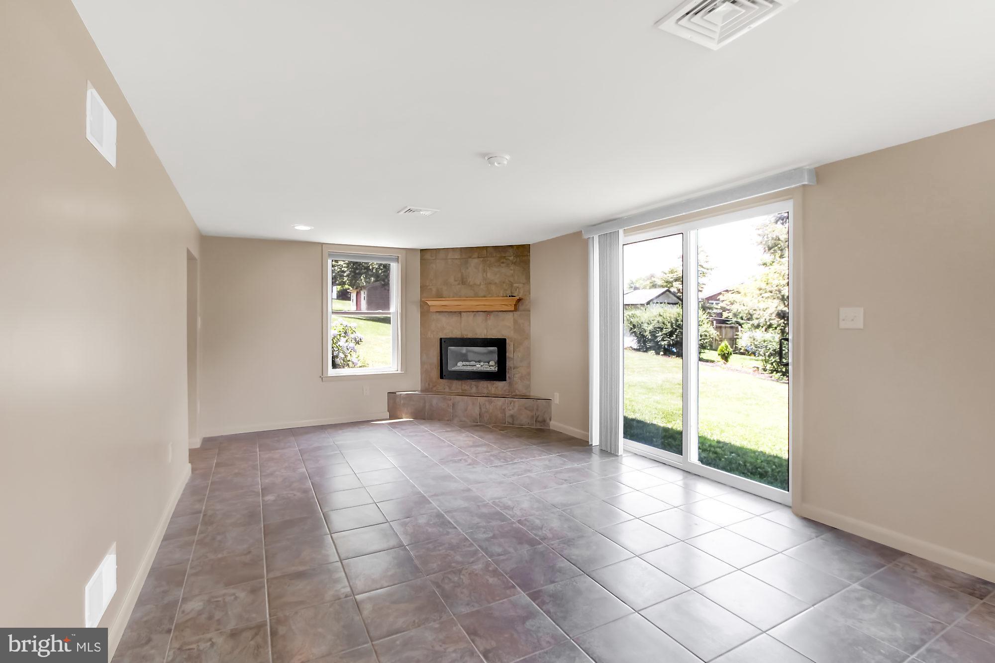 217 Edinburgh Road York, PA 17406 - Photo 25 of 32 Gallery Image 25