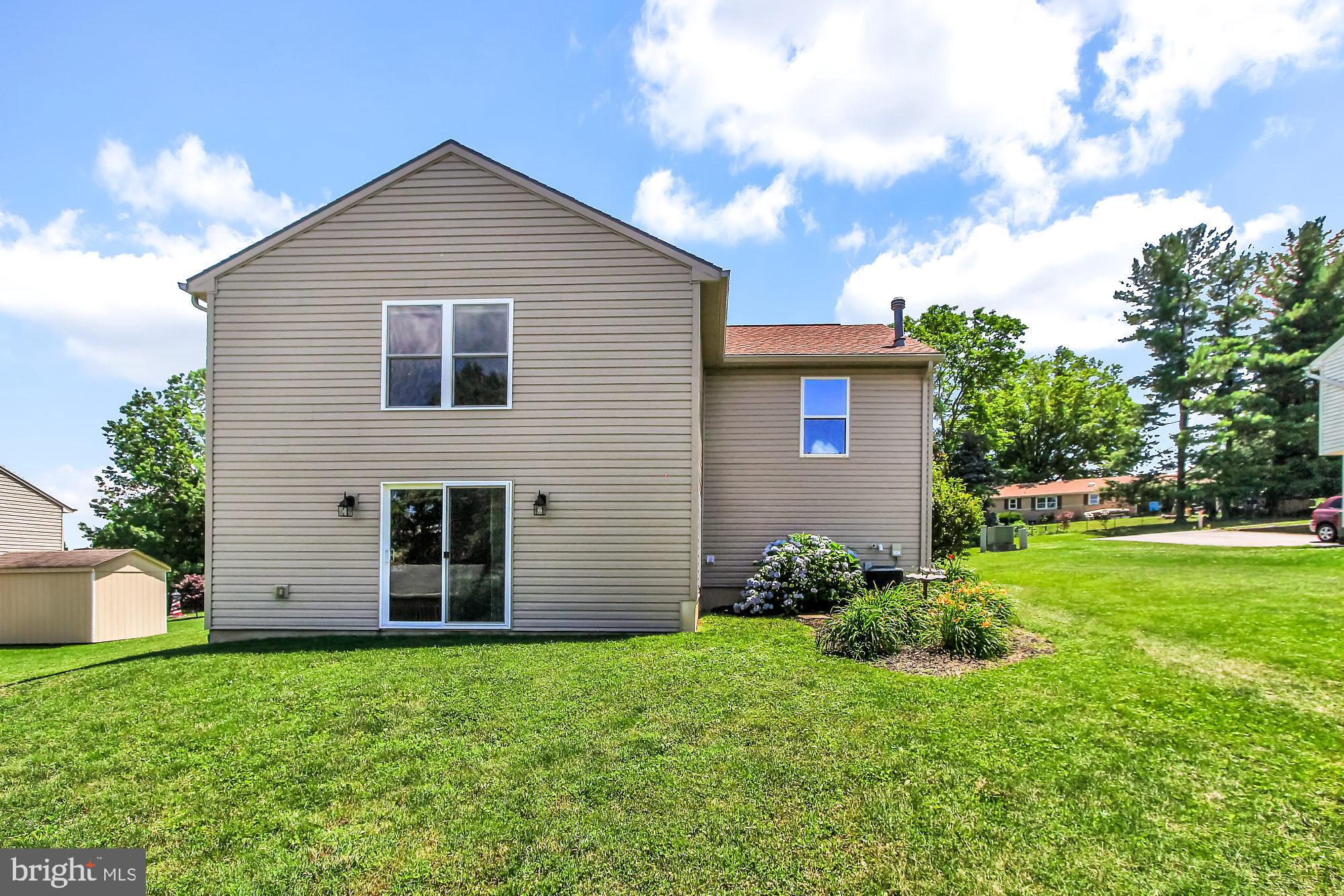 217 Edinburgh Road York, PA 17406 - Photo 29 of 32 Gallery Image 29