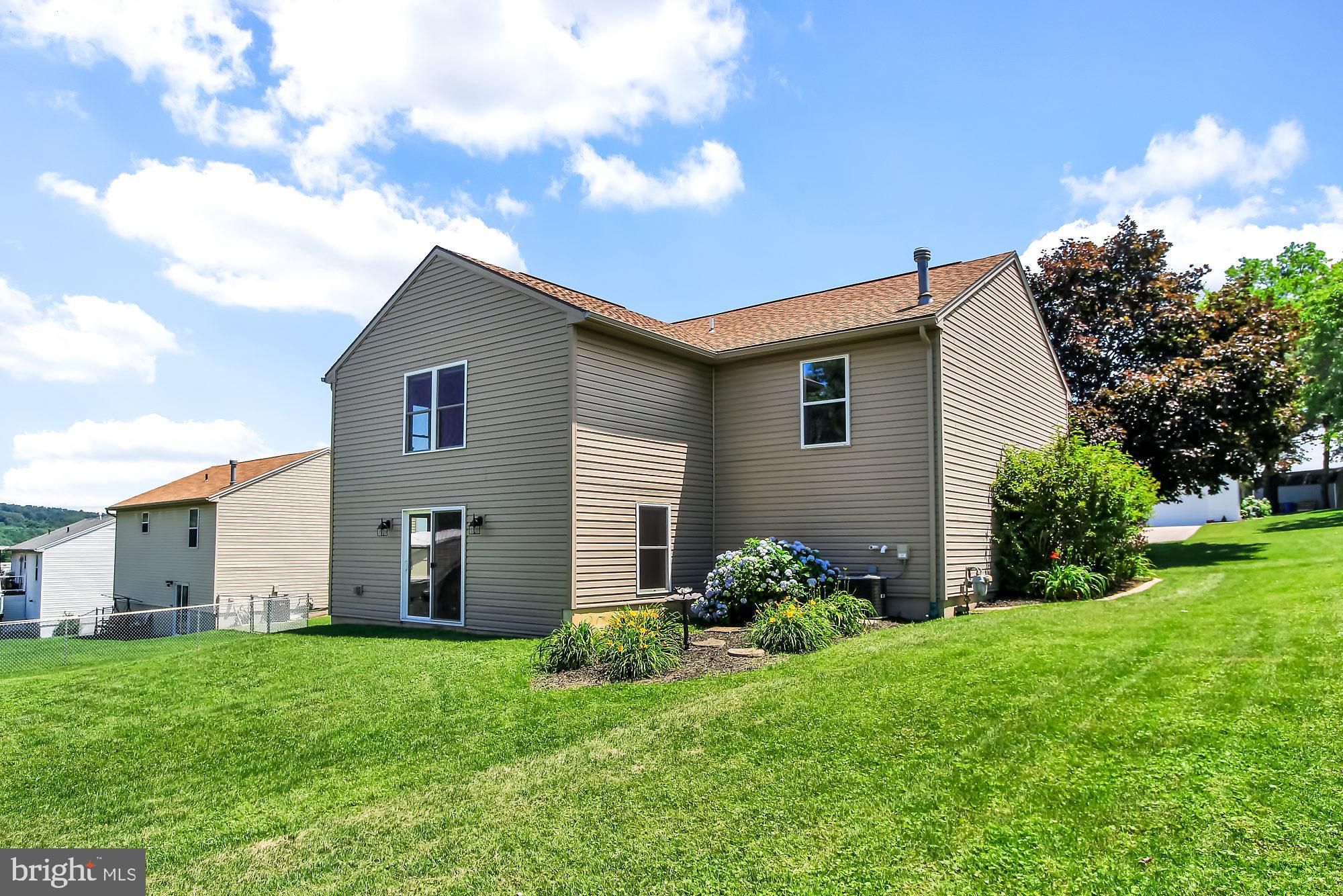 217 Edinburgh Road York, PA 17406 - Photo 30 of 32 Gallery Image 30