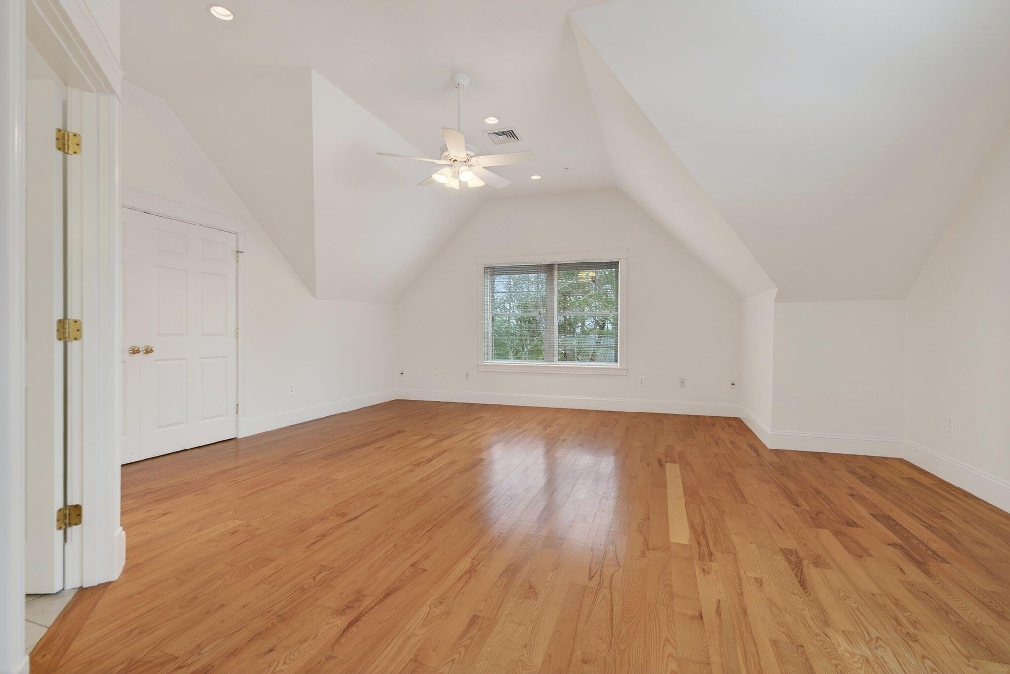 60 Ridge Road, Unit 8 Portland, ME 04103 - Photo 19 of 31 Primary Suite