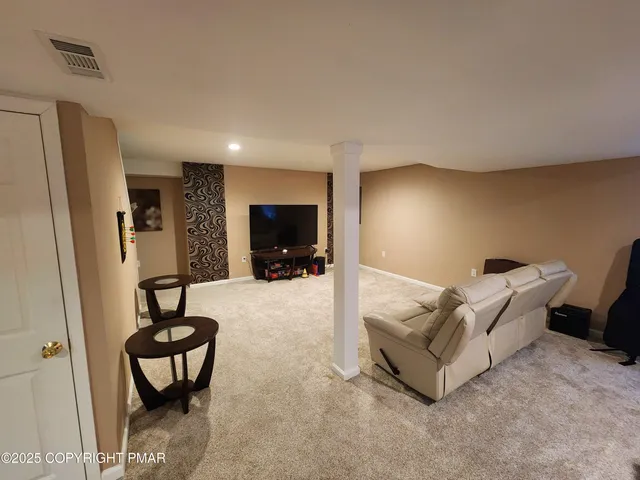 $465,000 | 167 American Way, East Stroudsburg, PA 18301