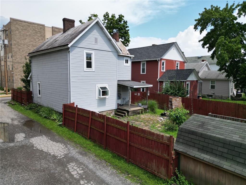 471 Insurance Street Beaver, PA 15009 - Photo 24 of 33