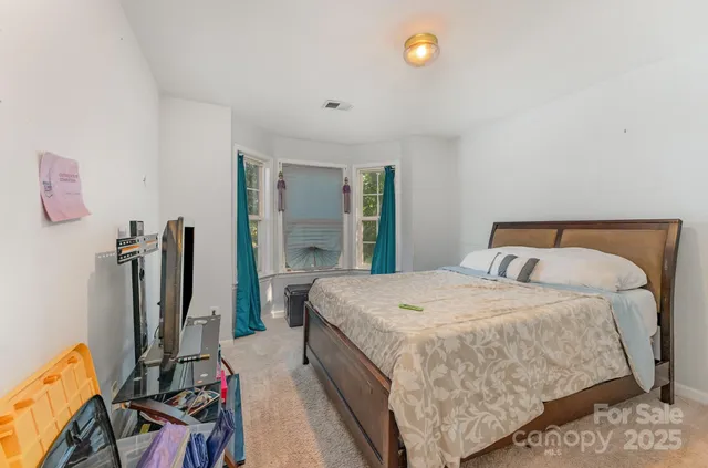 $425,000 | 11424 Glenstone Court, Charlotte, NC 28269